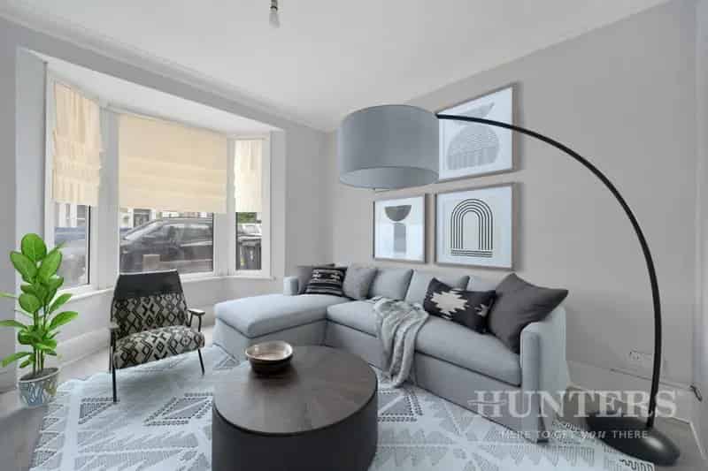 2 bedroom Flat
Let Agreed
