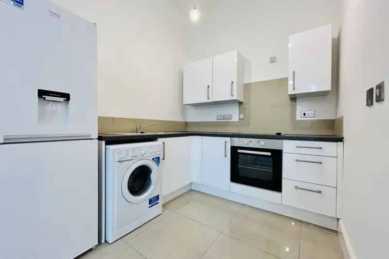 Flat For Rent , Derby, England