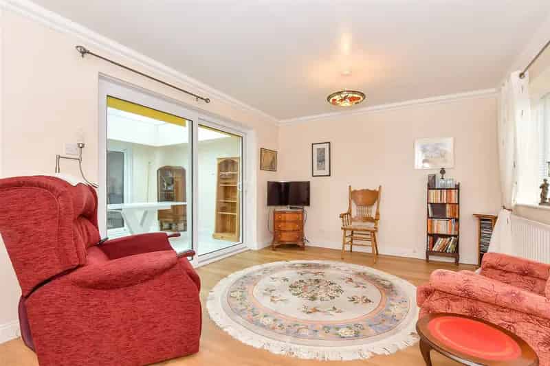 2 Bedroom Terraced Bungalow near Tenterden High Street