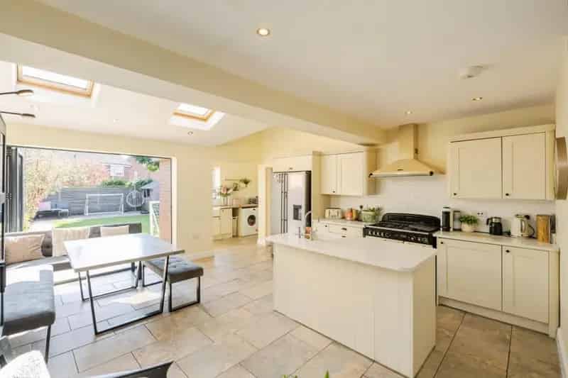 3 Bedroom Semi-Detached House for Sale in Worsley