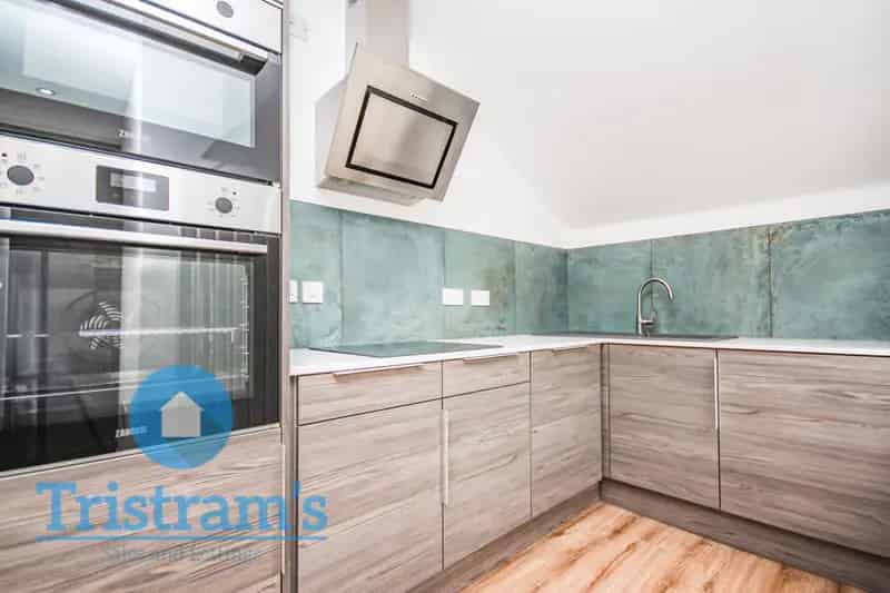 2 Bedroom Apartment House to Rent in Nottingham NG2