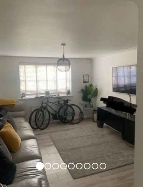 Hackney Wick 2-Bed Flat with Garden Near Olympic Park