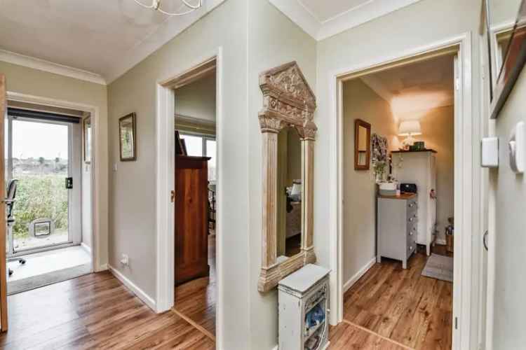 Hilltop Detached Bungalow with Stunning Views Two Double Bedrooms