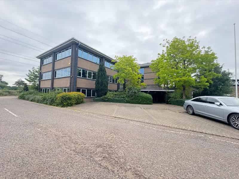 Three Story Office Building with Parking and Amenities