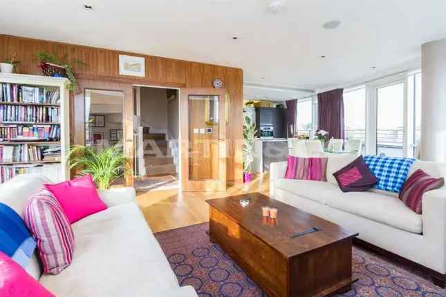 Three Bedroom Penthouse Apartment Brentford River Views Furnished