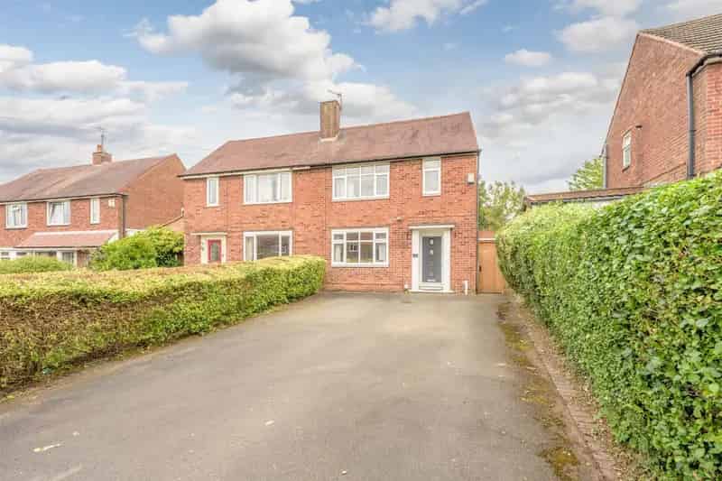 2 Bedroom House for Sale