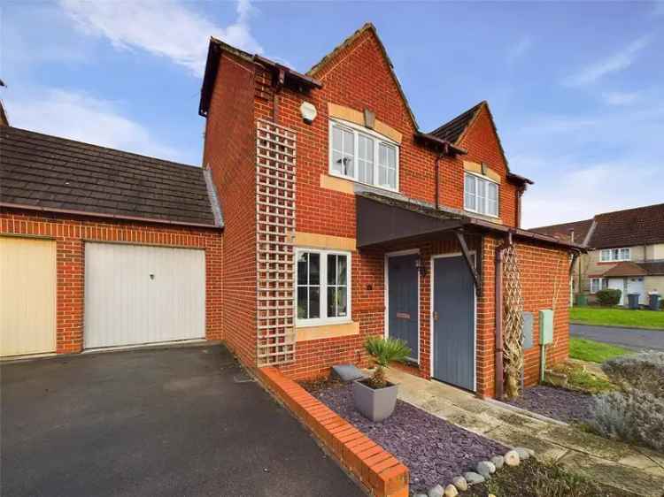 2 bedroom semi-detached house for sale