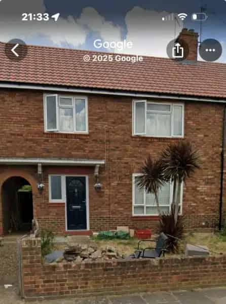 4 Bed House Large Garden Parking Kingston Richmond Schools Shops