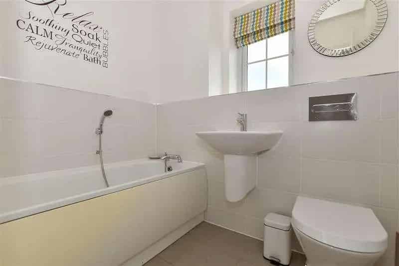 3 Bed Detached House for Sale in Kings Hill