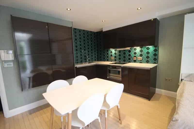 City Centre Studio Apartment - Modern and Convenient
