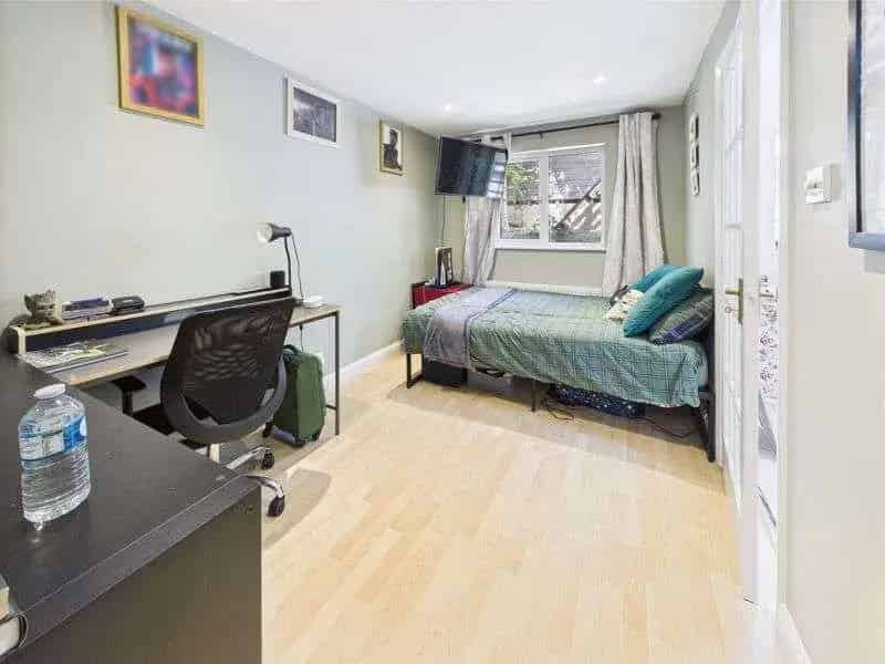 4 Bed Family Home Extended Near Woodland