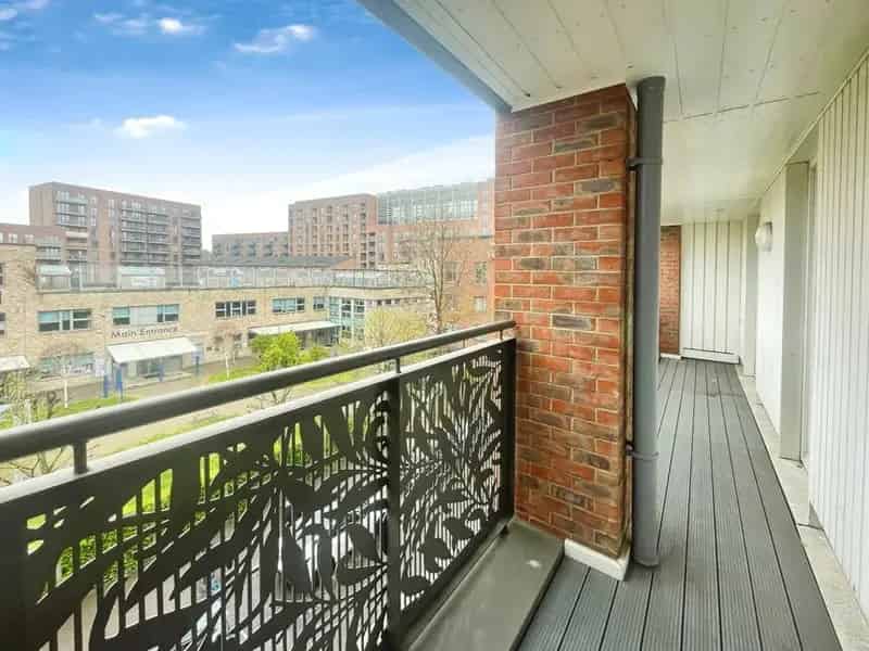 1 Bedroom Flat to Rent London E16 Available Now
