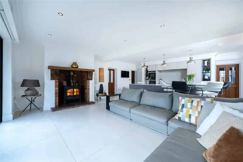 Four Bedroom Farmhouse Utterby Lincolnshire Wolds