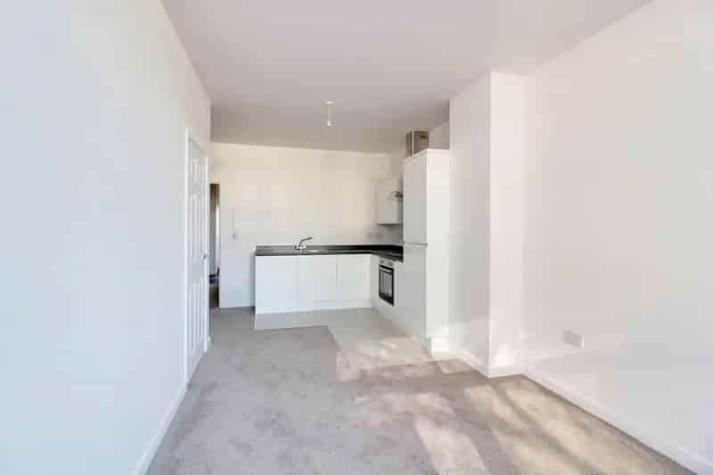 2 bedroom Flat
 For Sale