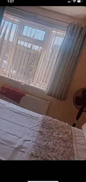 2 Bedroom Flat Pet Friendly Balcony Quiet Block