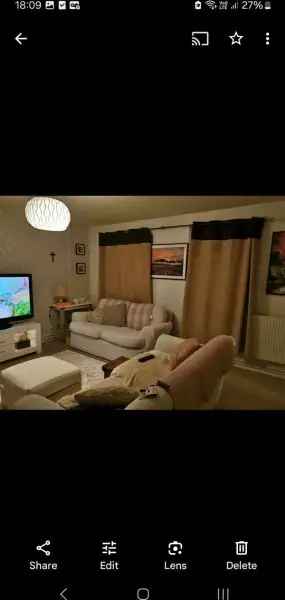 Flat For Rent in Waverley, England