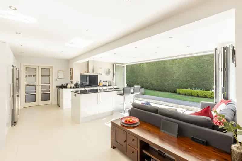 6 Bed Detached House for Sale Cheltenham