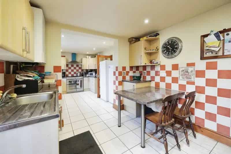 4 Bed House in Peaceful Cul-de-sac