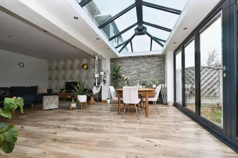 2 Bedroom Bungalow For Sale Semi Detached Modern Kitchen Luxury Wet Room