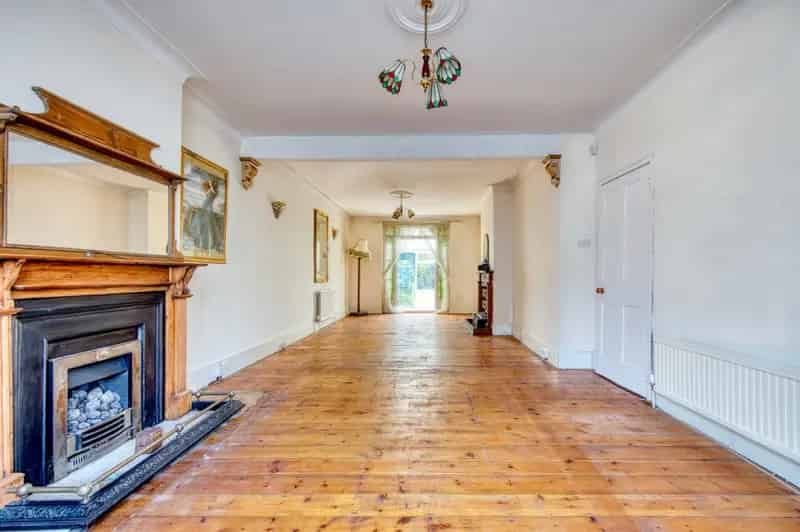 4 bedroom House
 For Sale