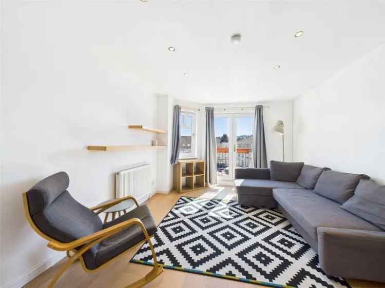 2 Bedroom Apartment to Rent in Gorgie Edinburgh