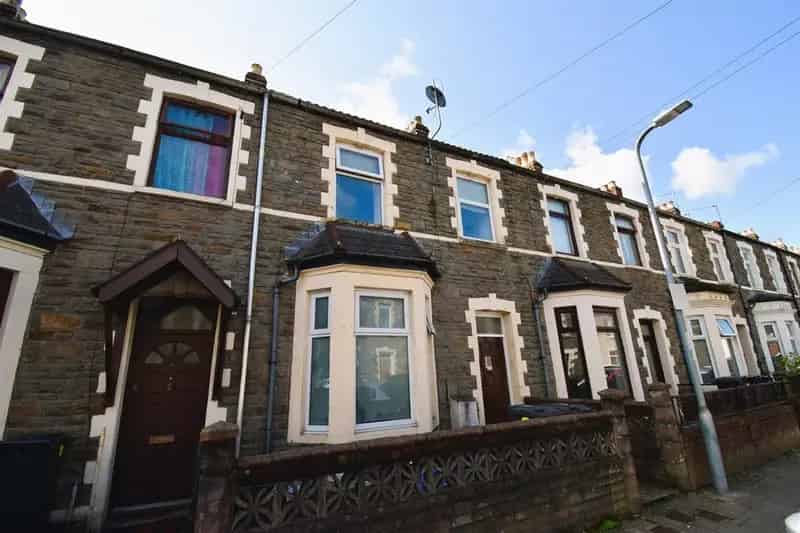 2 Bedroom Flat to Rent