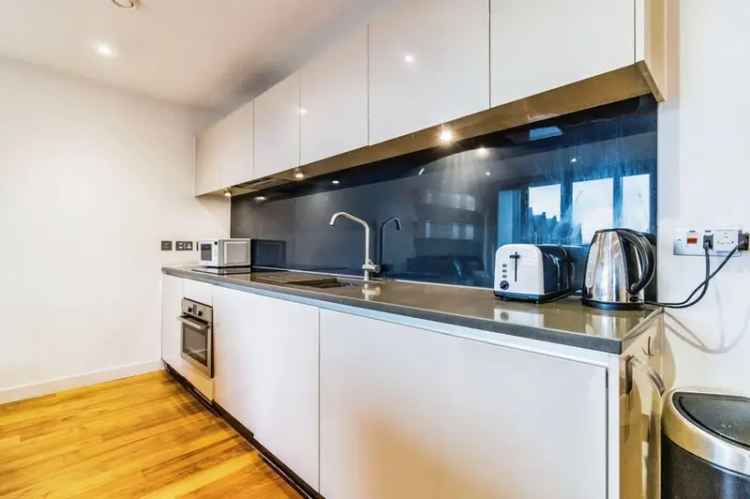 2 Bedroom Flat for Sale Manchester M4 New Islington Canal Views Parking