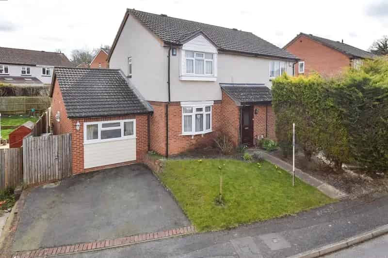 4 Bedroom Semi Detached House For Sale Near Maidstone