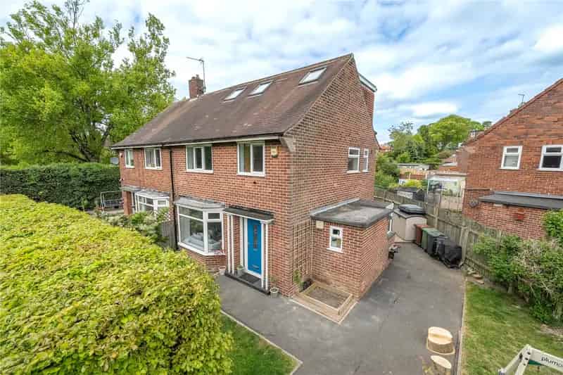Four Bedroom Family Home Near Excellent Schools