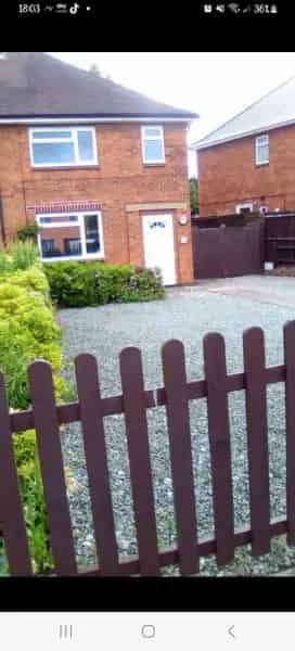 3 Bed House Big Drive Good Size Garden