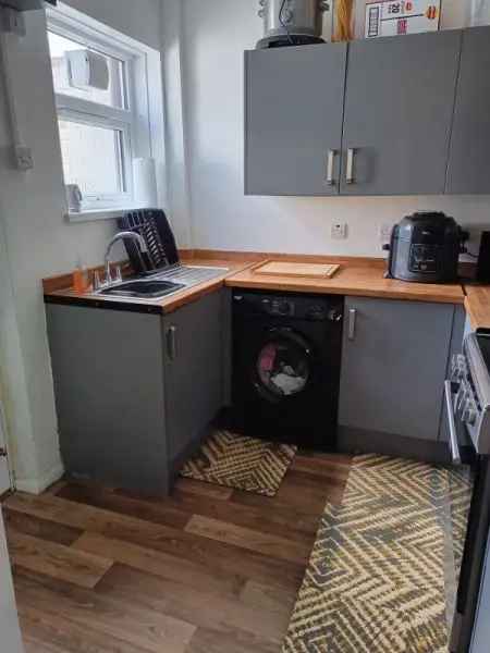 House For Rent in Newcastle-under-Lyme, England