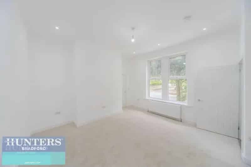 4 Bed End Terrace House For Sale Newly Renovated