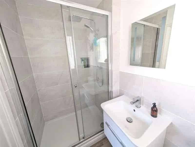 4 Bed Detached House For Sale