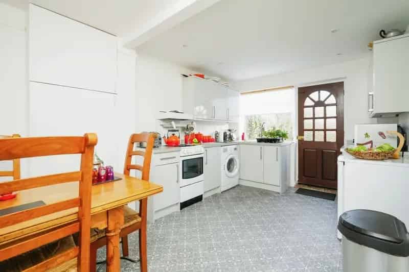 Spacious 3 Bedroom Family Home in Blackbird Leys Oxford No Onward Chain