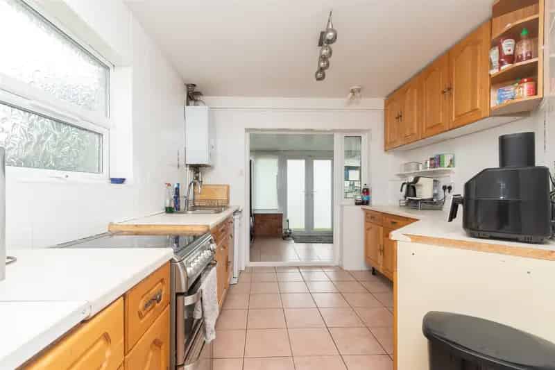 3 Bedroom Semi-Detached House for Sale in Dartford