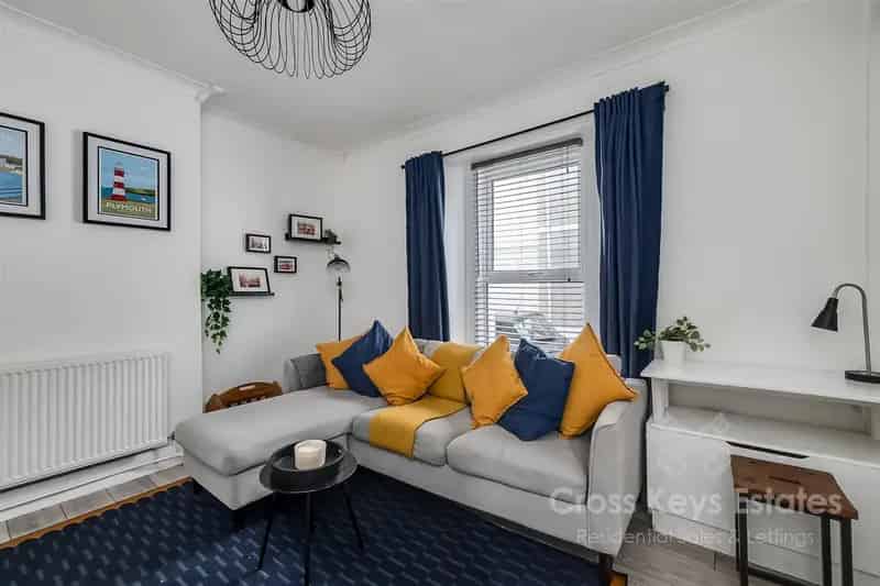 2 Bedroom Terraced House for Rent Plymouth