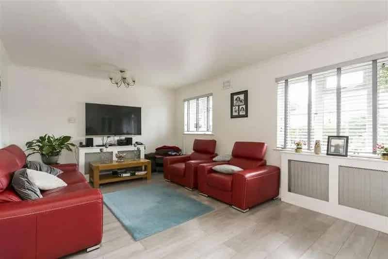 3 Bed House for Sale Stunning Views Renovated Family Home