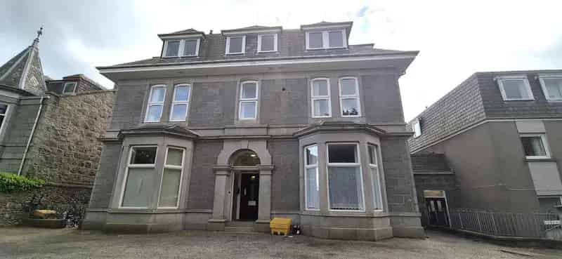 2 Bedroom Furnished Apartment West End Aberdeen