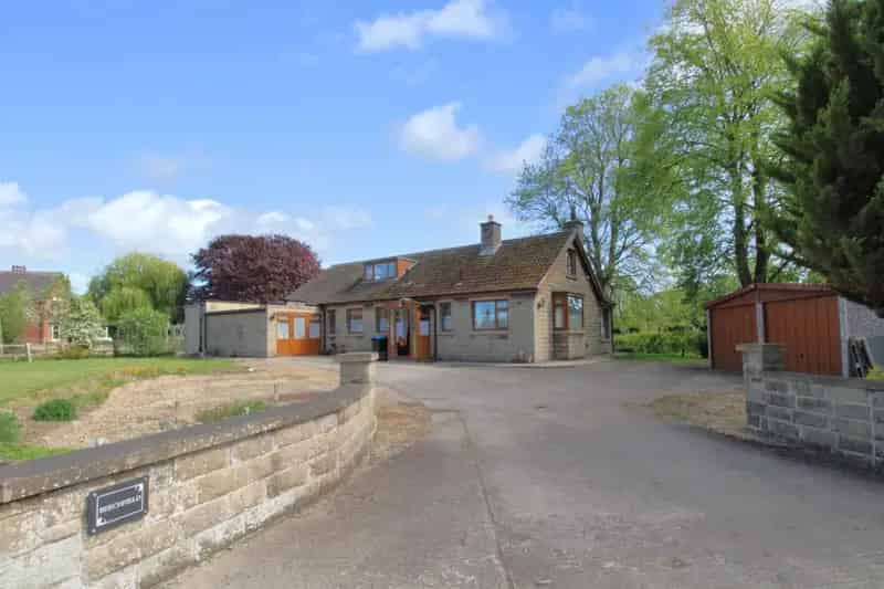 3 Bedroom Bungalow For Sale Magdalens Road Ripon