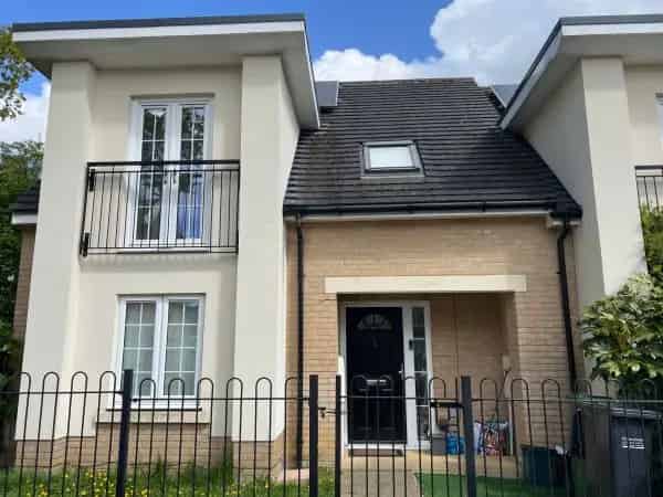 House near Local Shop and Bus Route