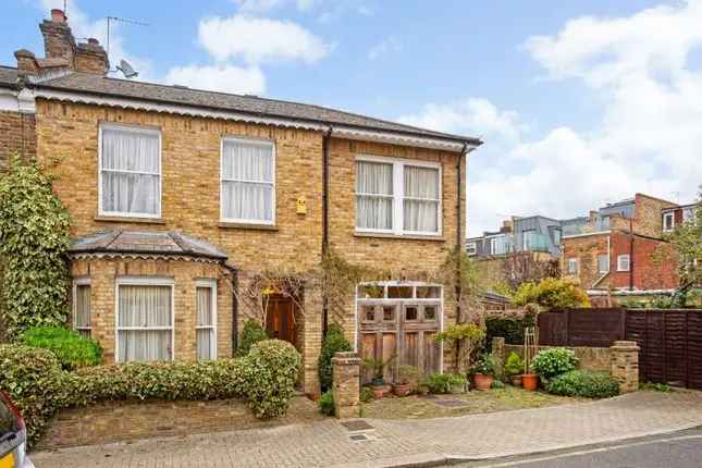 End terrace house for sale in Bective Road, Putney, London SW15