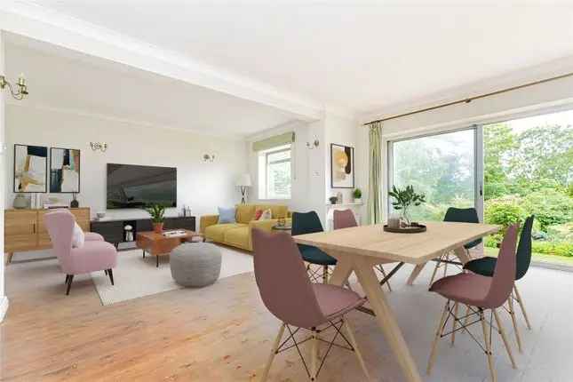 Flat for sale in Shepherds Hill, London N6