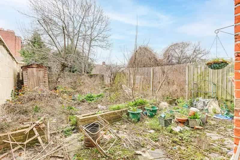 4 Bedroom Terreced House to Rent