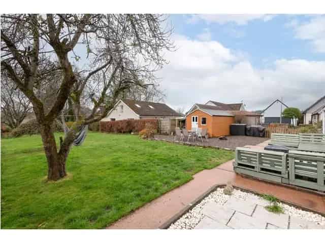3 Bedroom Terraced House for Sale in Ceres