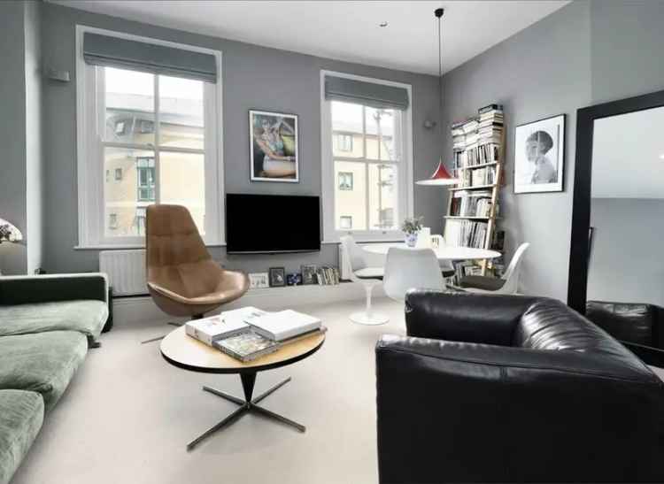 Two Double Bedroom Maisonette with Roof Terrace Near Ladbroke Grove