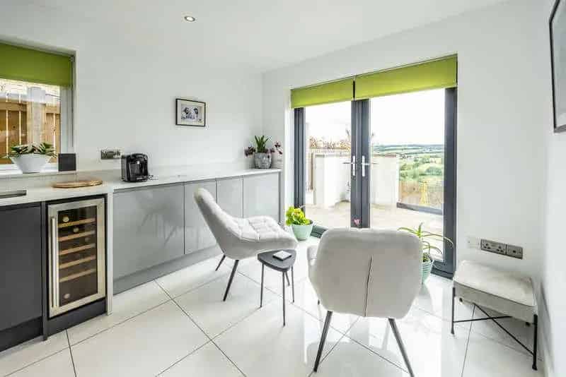 5 Bed House For Sale Stunning Views Modern Family Home