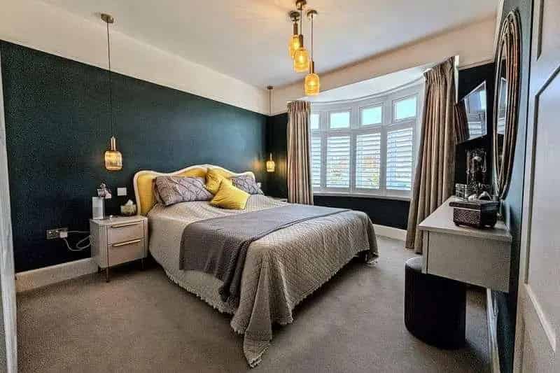 3 Bed House for Sale Weymouth Immaculate Family Home Landscaped Garden Summerhouse