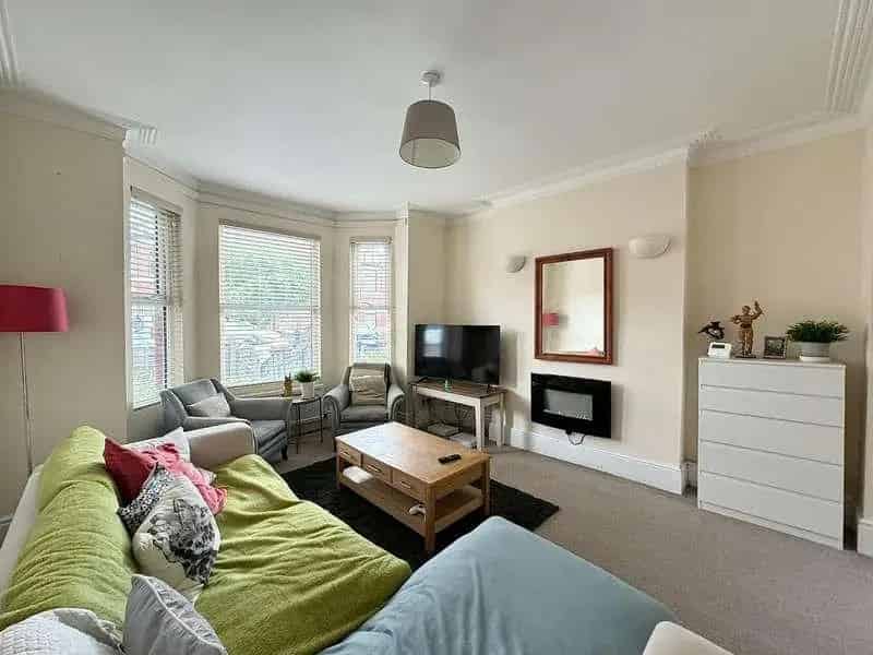 3 Bed Semi-Detached House For Sale Chorlton