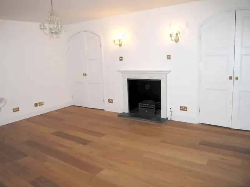 3 Bed Kemp Town Seafront Apartment Zero Deposit Available