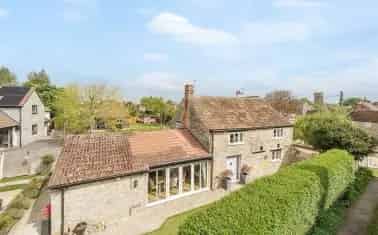 Crate Cottage Detached Stone Cottage in Kingsbury Episcopi